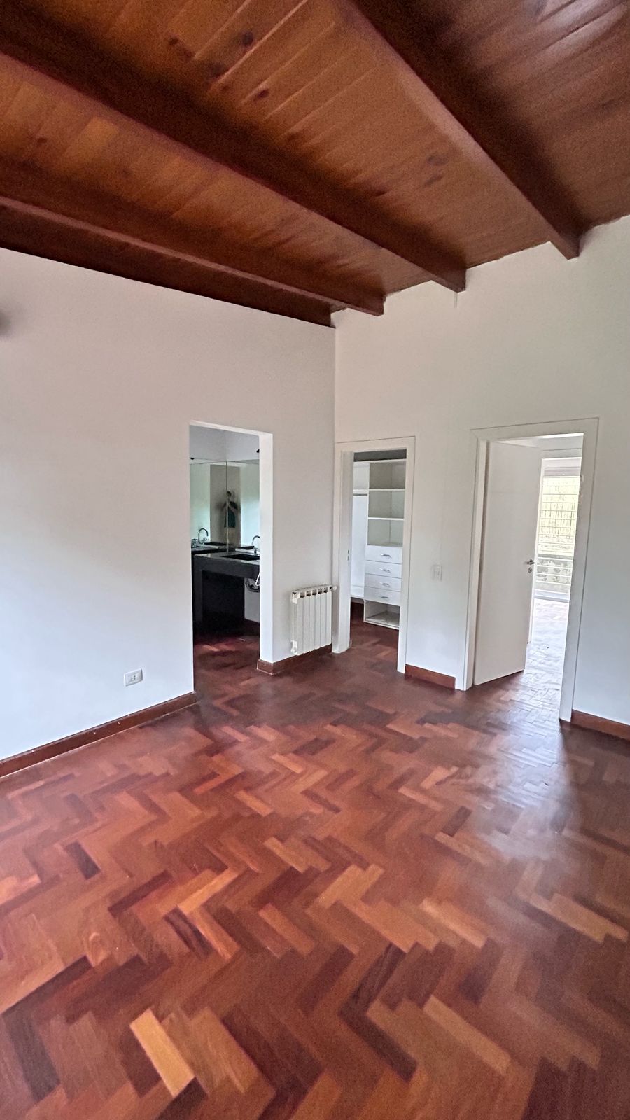 Alquiler Permanente Villa Allende Golf 4 Dormitorios