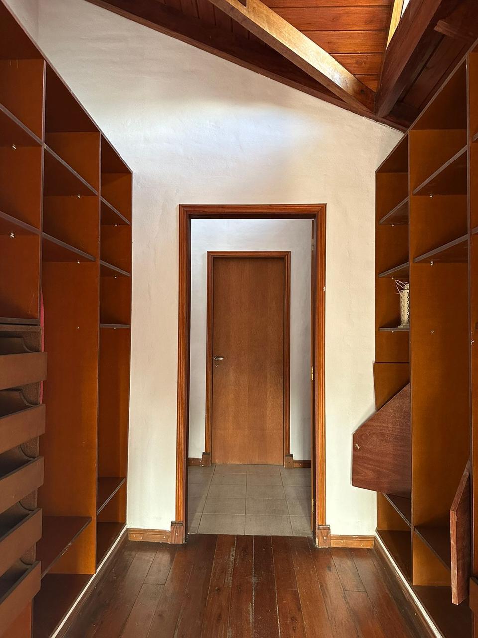 FABULOSA CASA UNIFAMILIAR 3 DORMI ARGUELLO