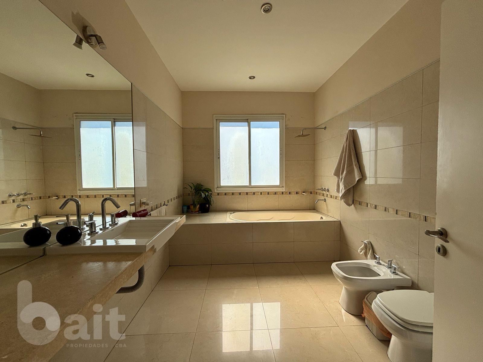 Venta casa en La Estanzuela, 3 dormitorios, pileta