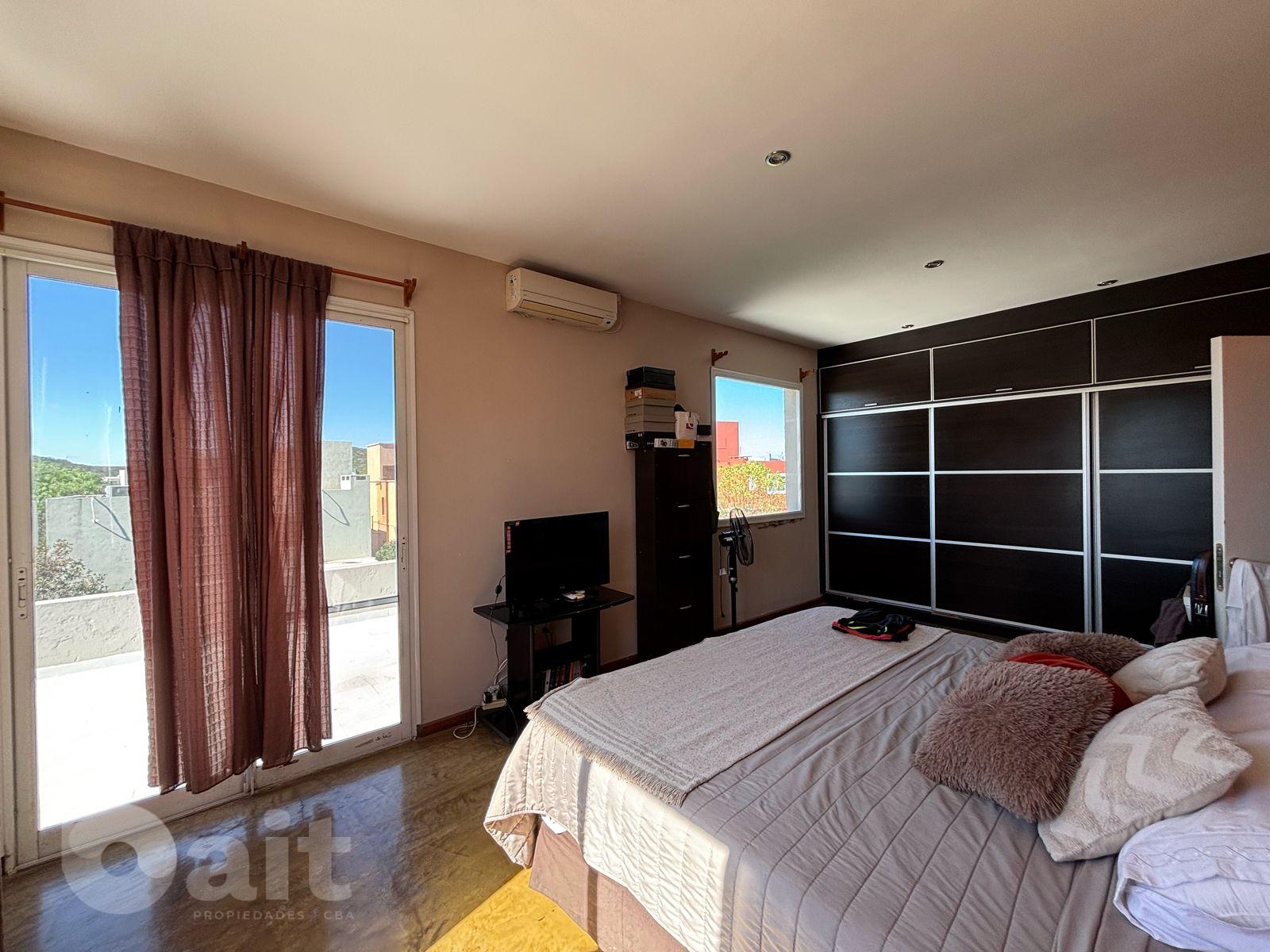 Venta casa en La Estanzuela, 3 dormitorios, pileta