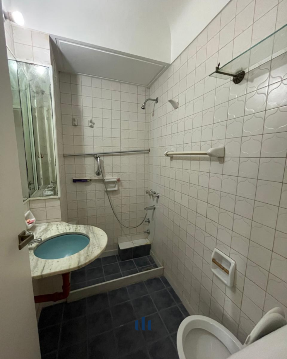 DEPARTAMENTO EN VENTA DE 3 DORMITORIOS EN PEATONAL 9 DE JULIO