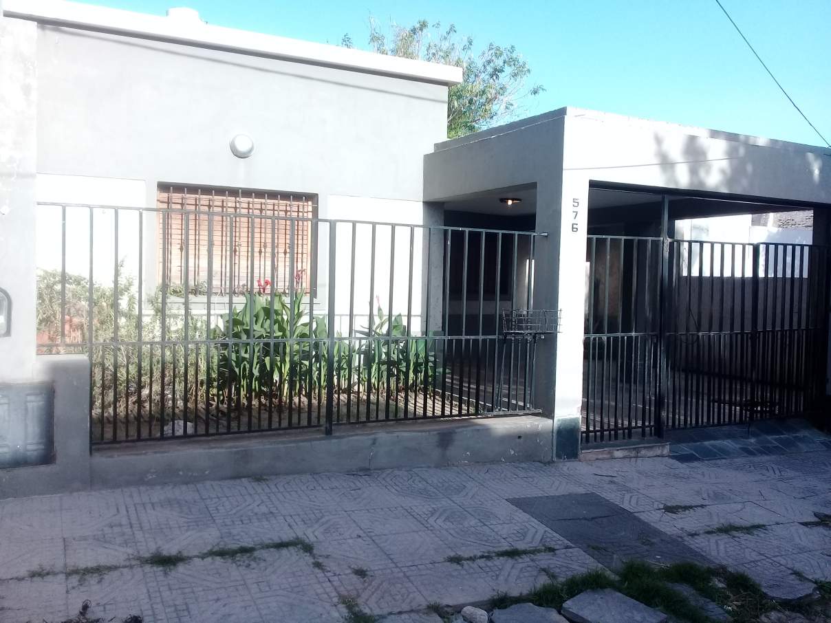Vendo Casa 2 Dorm