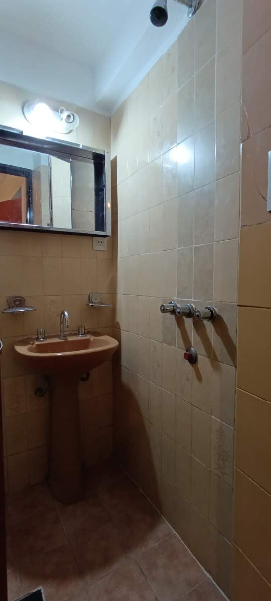 Viví en el corazón Nueva Córdoba: depto de 1 dorm con patio propio!
