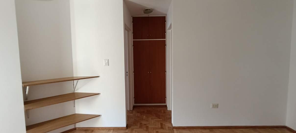 ¡Depto de 1 dorm en Nueva Córdoba con patio y asador! Ideal para quienes quieren vivir bien cerca de