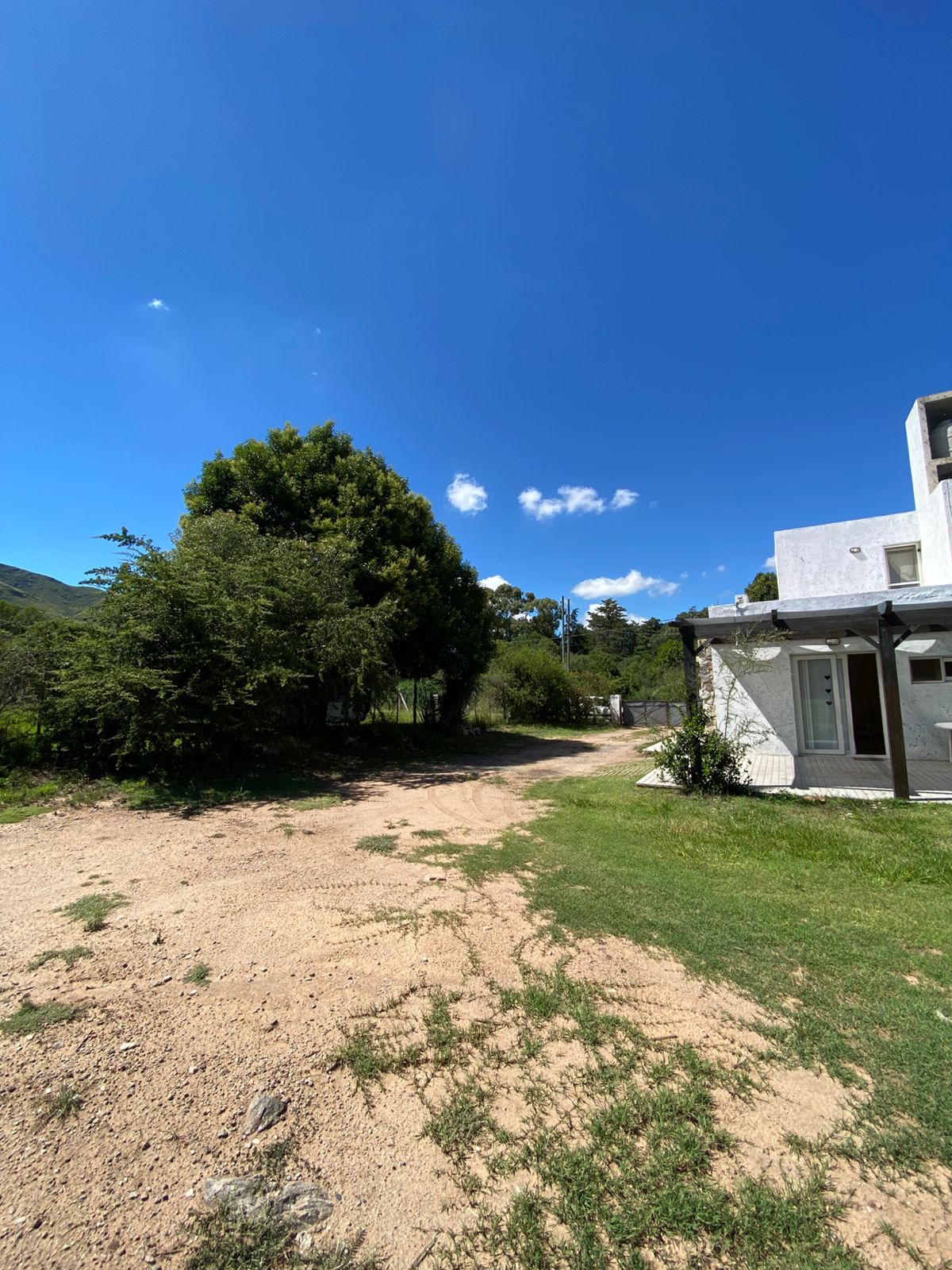 Se vende casa de dos dormitorios y loft en Huerta Grande. Provincia de Córdoba.
