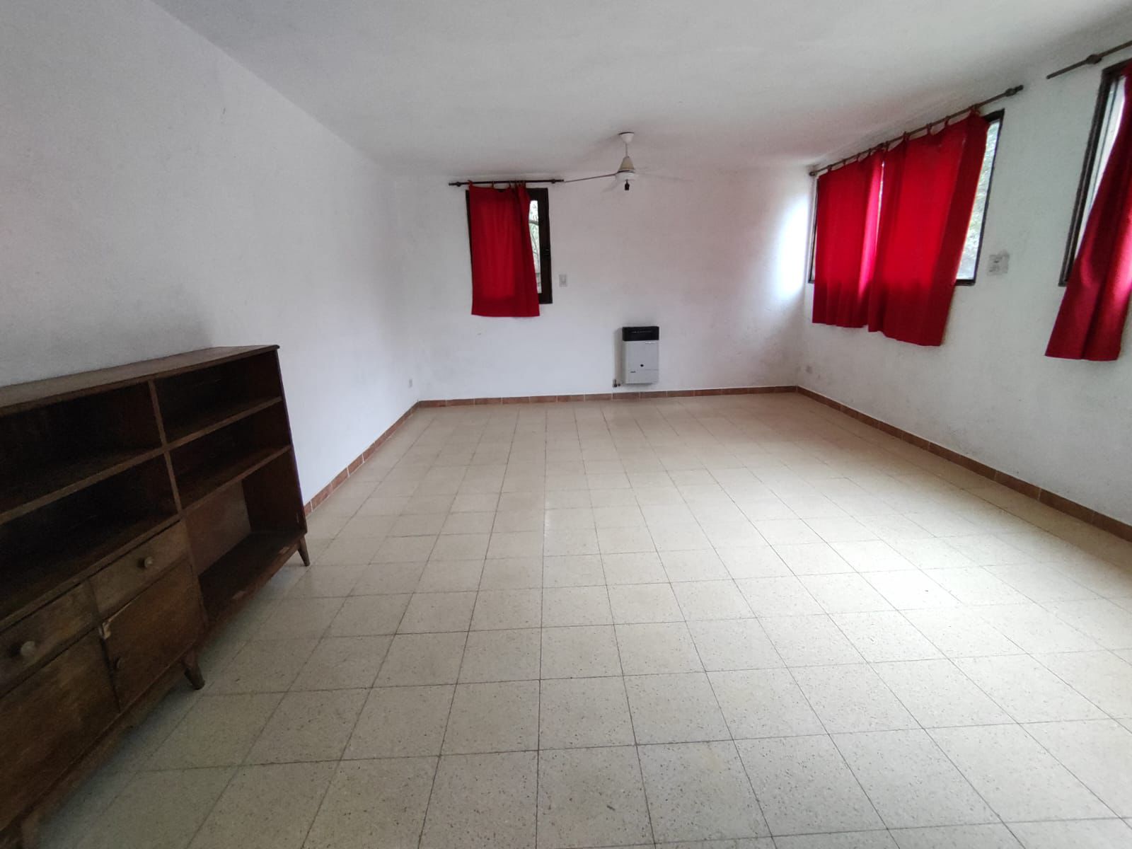 Se vende casa de dos dormitorios y loft en Huerta Grande. Provincia de Córdoba.