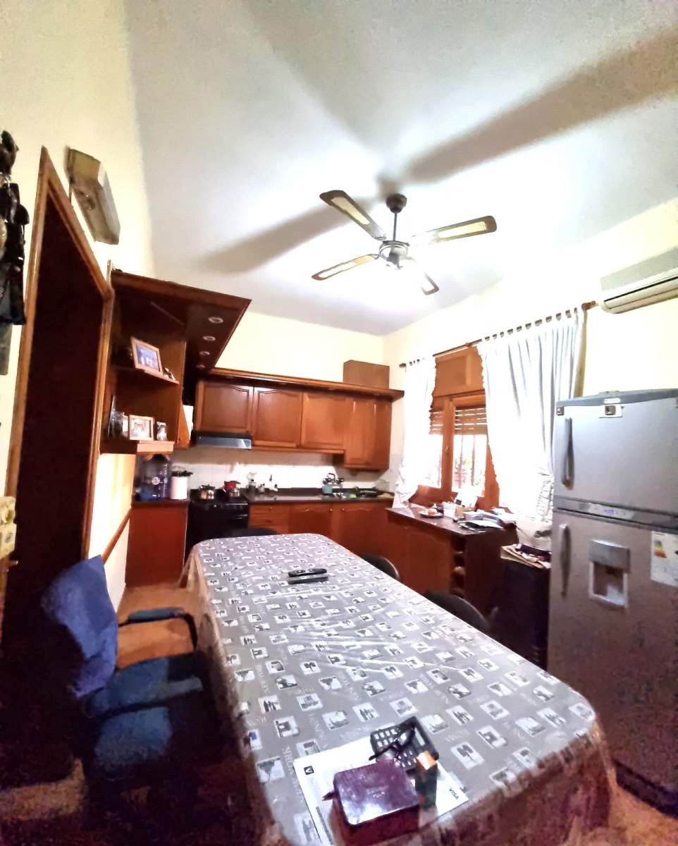 VENTA CASA 3 DORMITORIOS