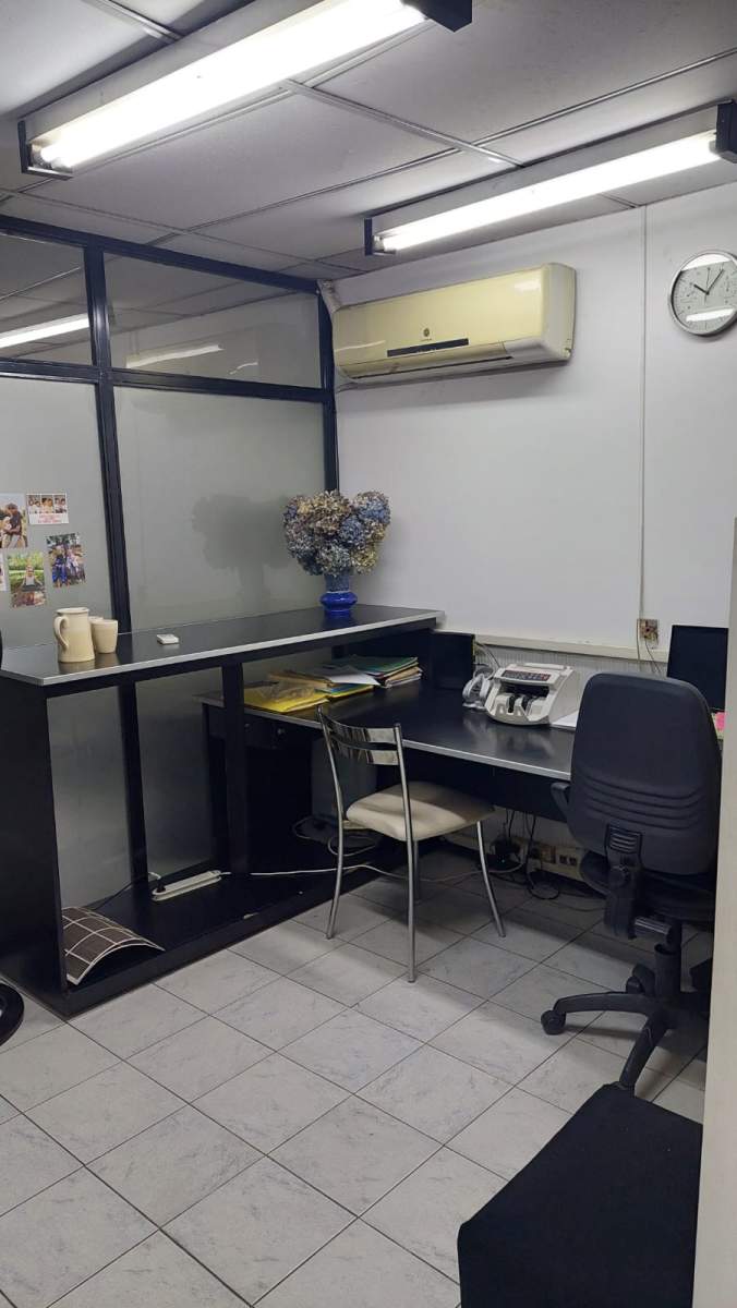 OFICINA EN VENTA - EDIFICIO LOS ANGELES 1 - CENTRO DE CORDOBA