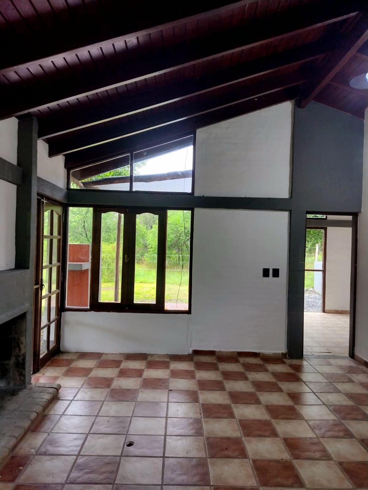 Complejo de cabañas, club house, confitería y restaurant