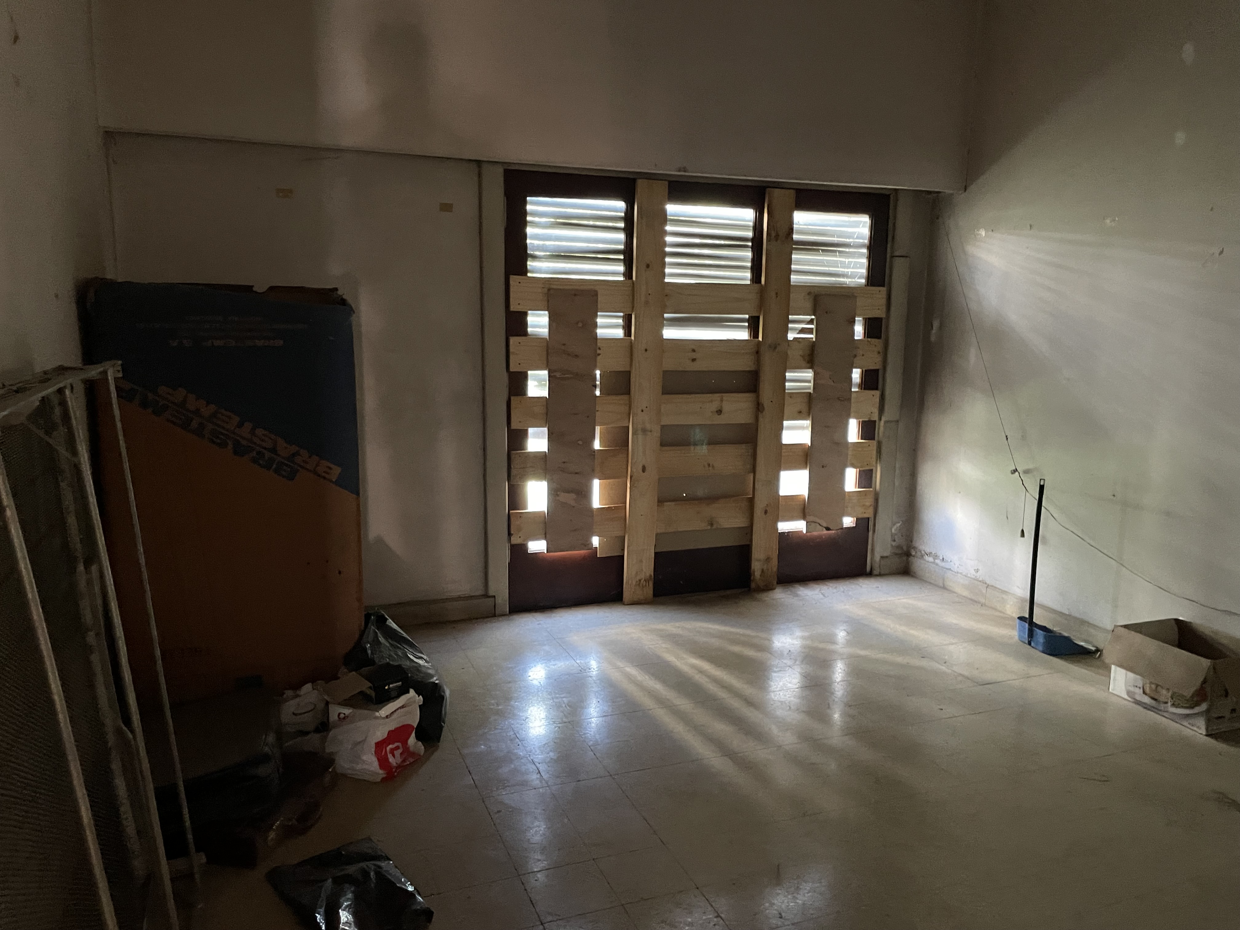 Casa a Reciclar en Venta de 5 Dormitorios en Alta Córdoba