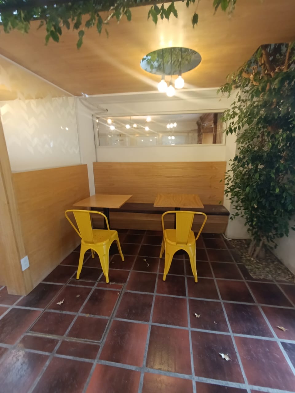 B GENERAL PAZ - LAMADRID 200 -  OFICNAS EN EXCELENTE UBICACION EQUIPADAS 550 MTS CUB