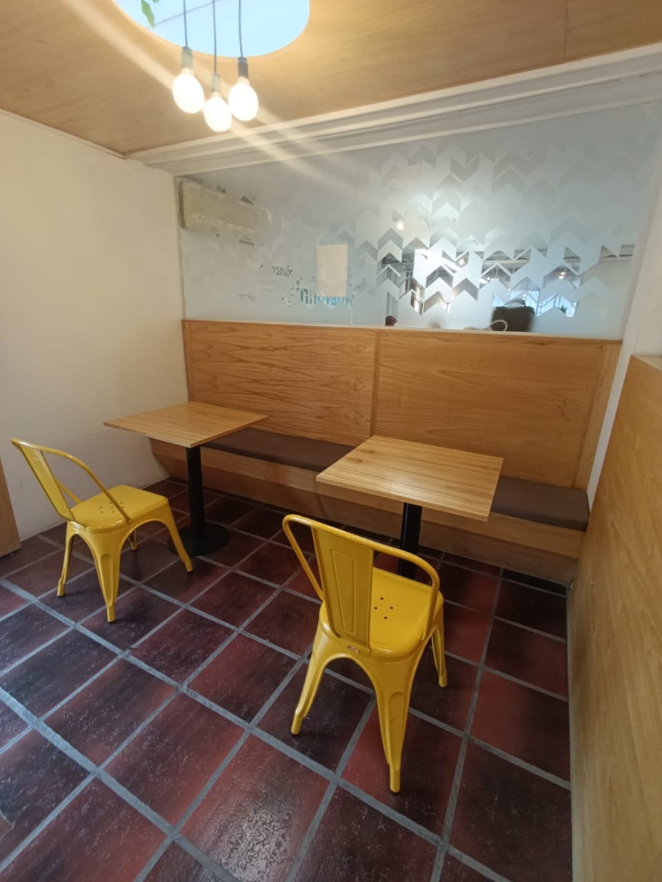 B GENERAL PAZ - LAMADRID 200 -  OFICNAS EN EXCELENTE UBICACION EQUIPADAS 550 MTS CUB