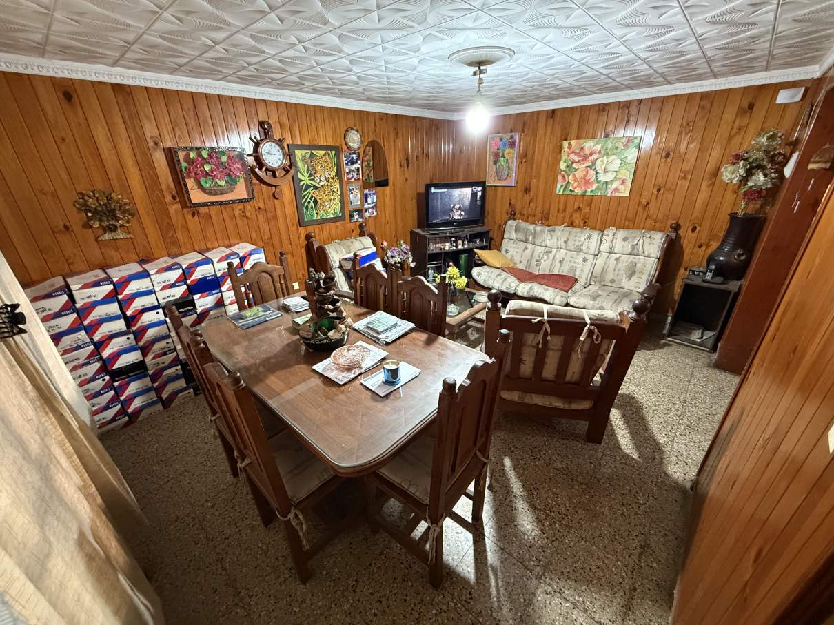 SE VENDE CASA 3 DORMITORIOS B AYACUCHO