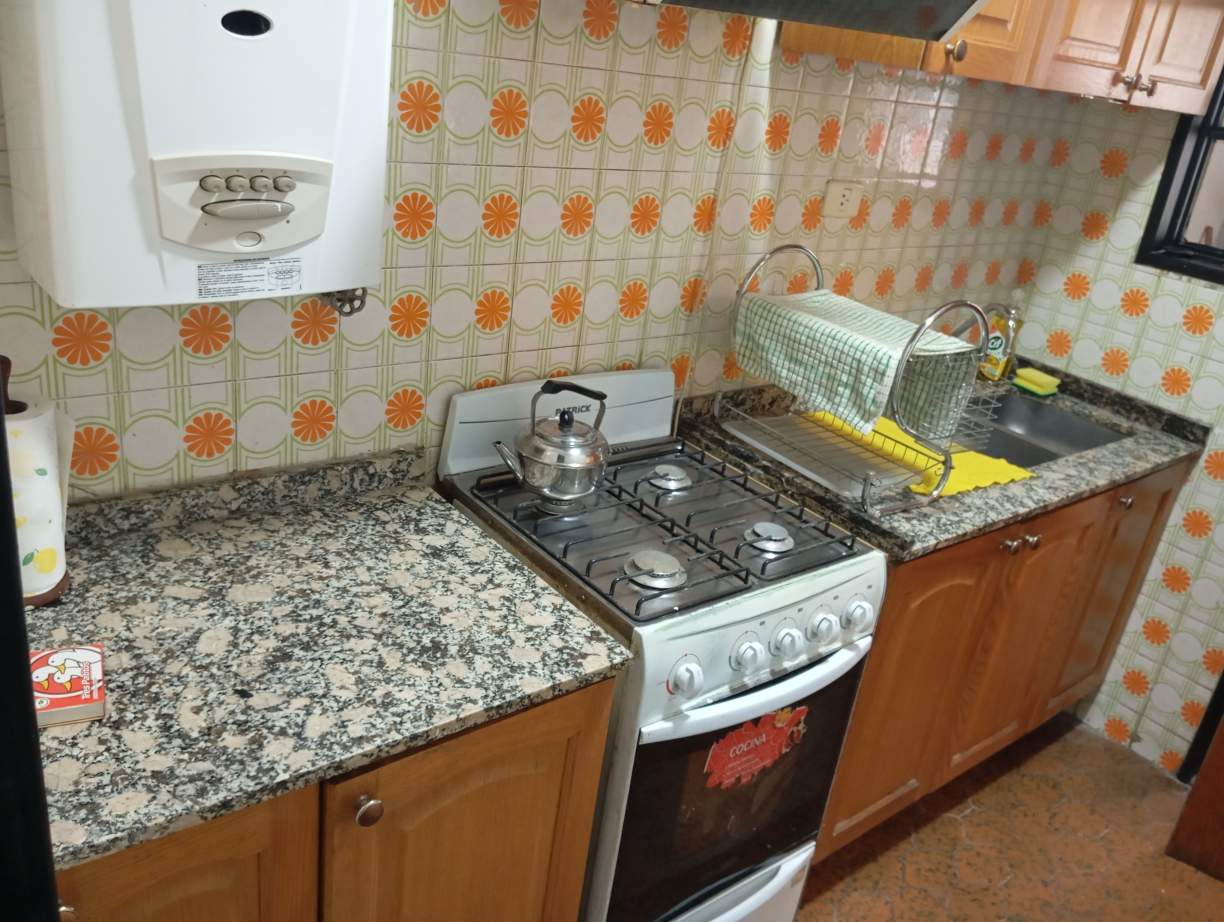 Alq. Dpto c2 dorm. AMOBLADO B Centro.