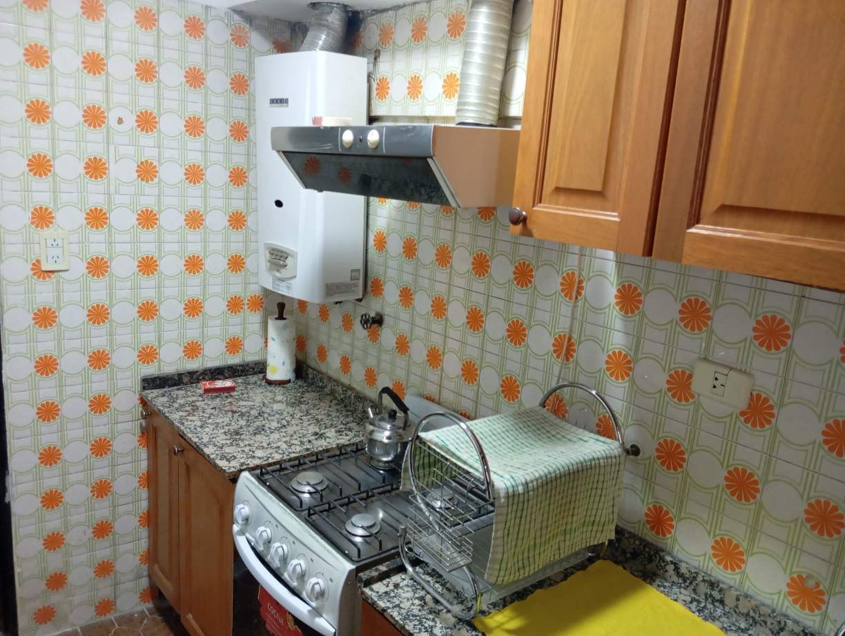 Alq. Dpto c2 dorm. AMOBLADO B Centro.