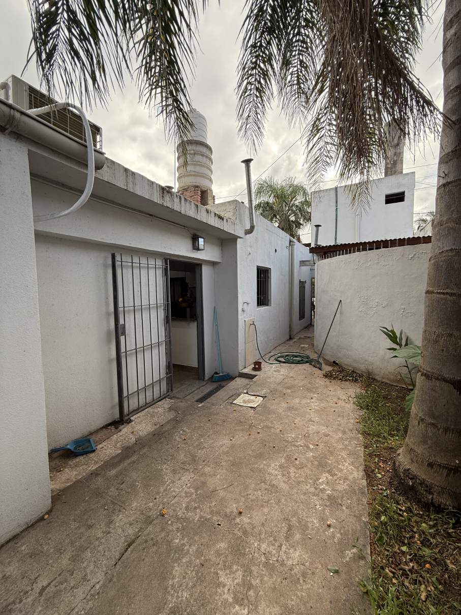 SE VENDE Casa  Duplex en Alto Alberdi