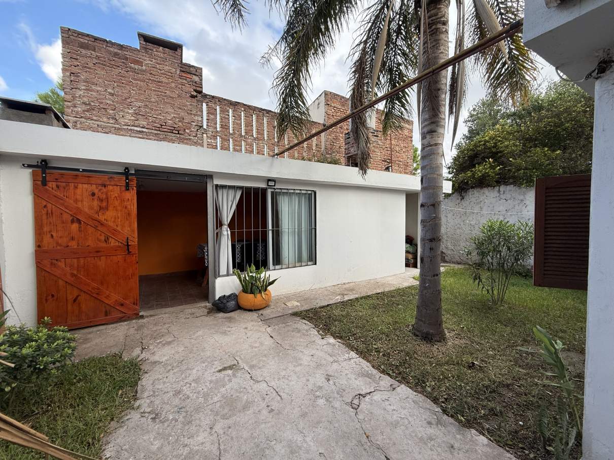 SE VENDE Casa  Duplex en Alto Alberdi