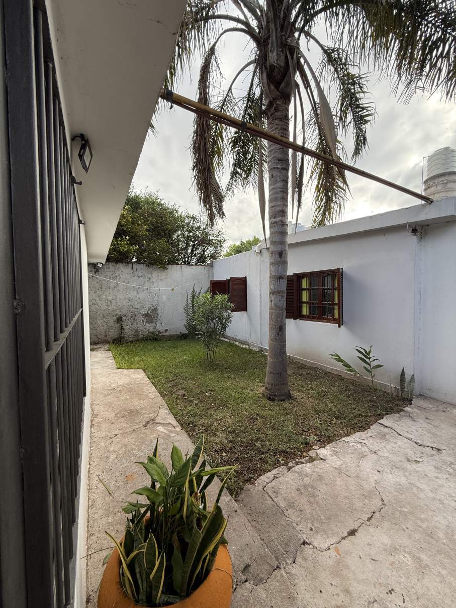 SE VENDE Casa  Duplex en Alto Alberdi