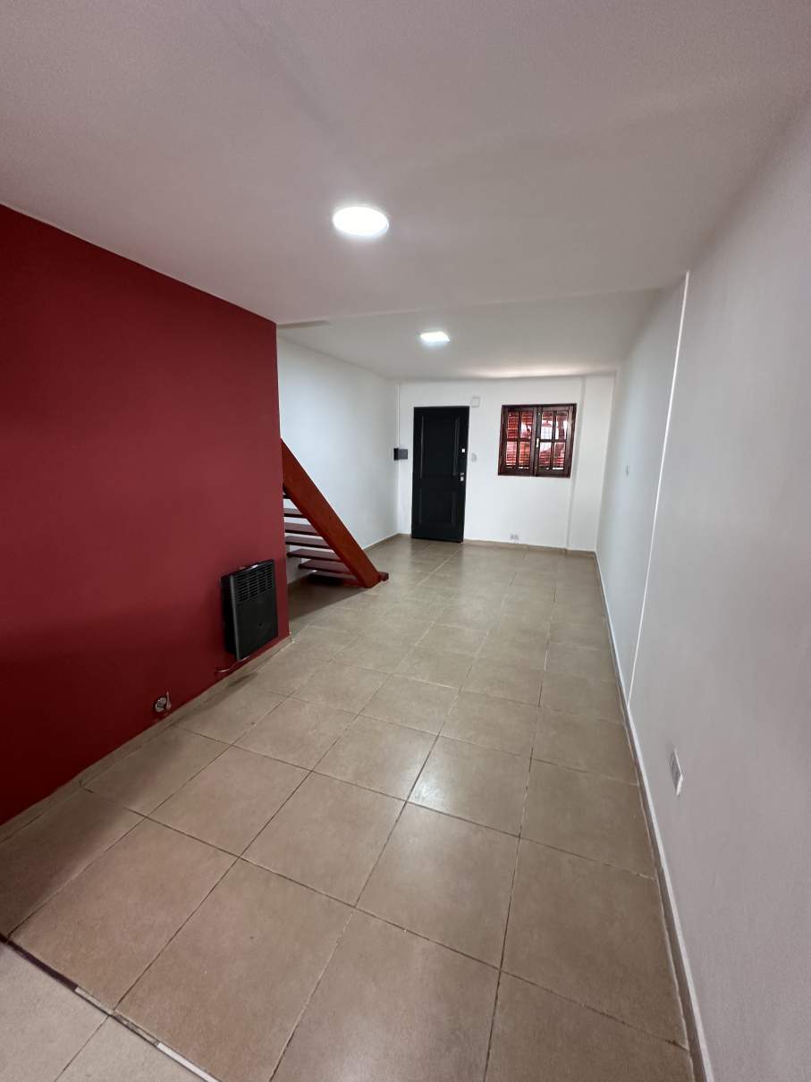 SE VENDE Casa  Duplex en Alto Alberdi