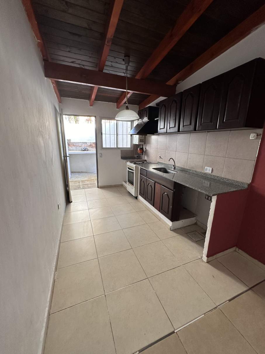 SE VENDE Casa  Duplex en Alto Alberdi