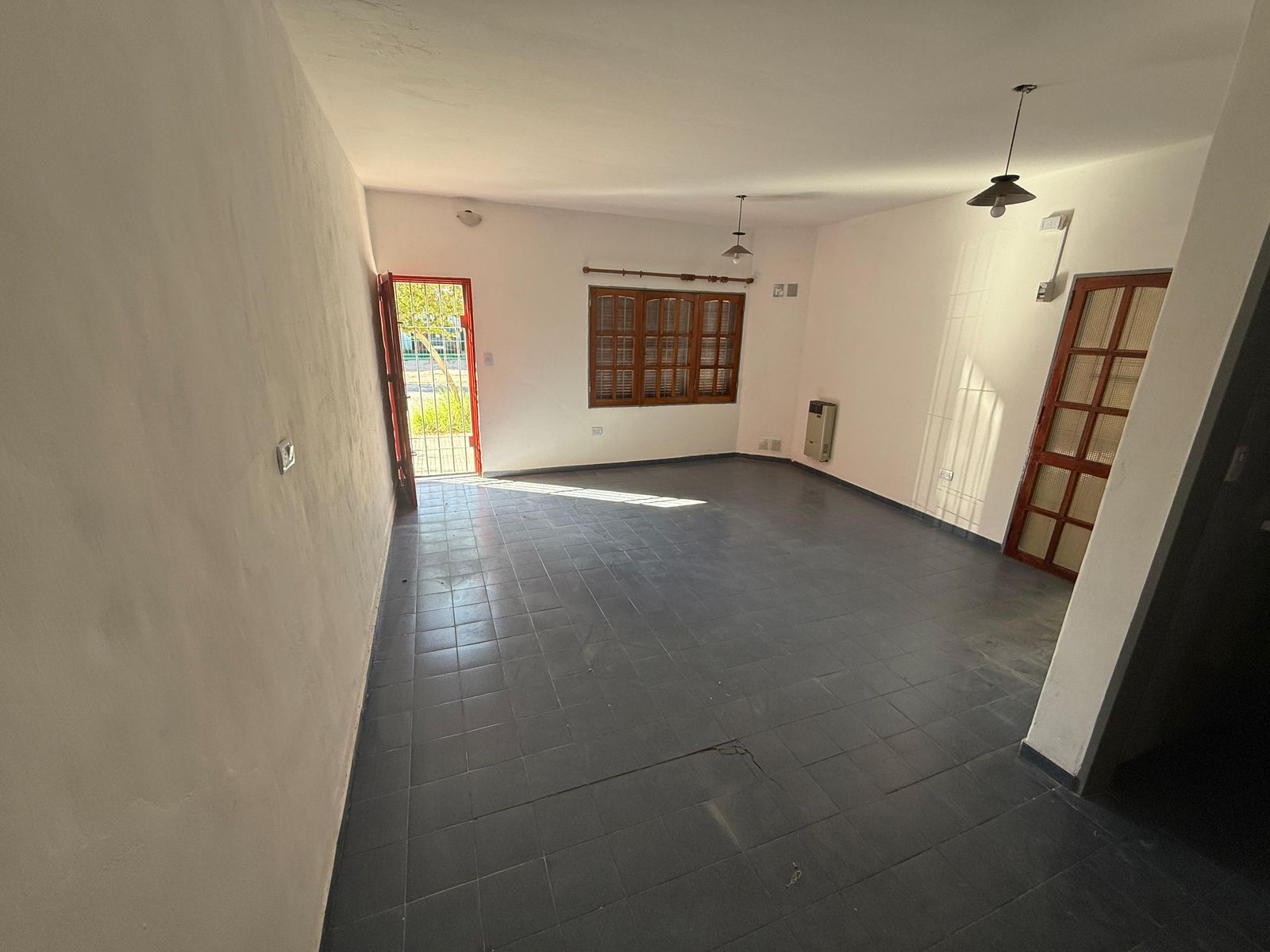 ALQUILER GALPÓN- B Villa Corina