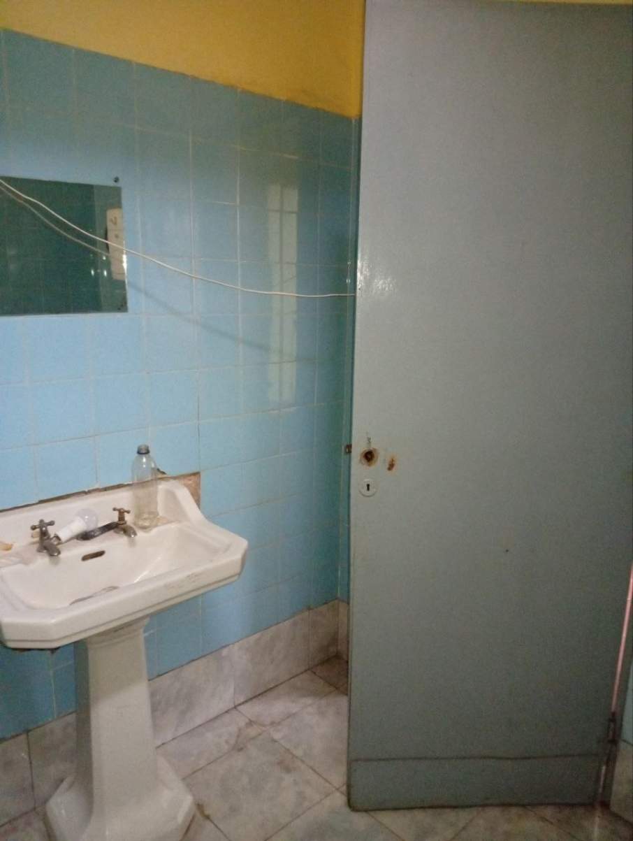 CASA EN VENTA - BARRIO AMEGHINO - A METROS DE LA AVENIDA - IDEAL INVERSION