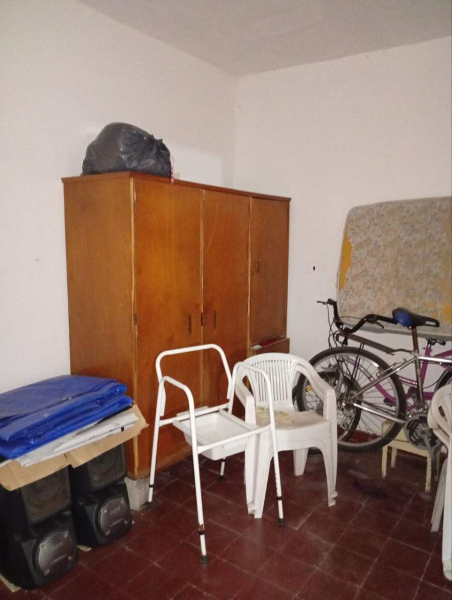 CASA EN VENTA - BARRIO AMEGHINO - A METROS DE LA AVENIDA - IDEAL INVERSION