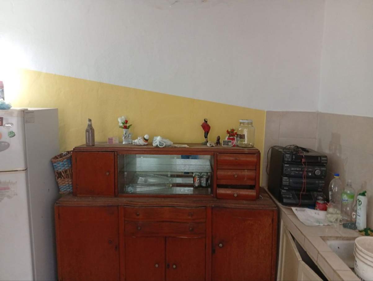 CASA EN VENTA - BARRIO AMEGHINO - A METROS DE LA AVENIDA - IDEAL INVERSION