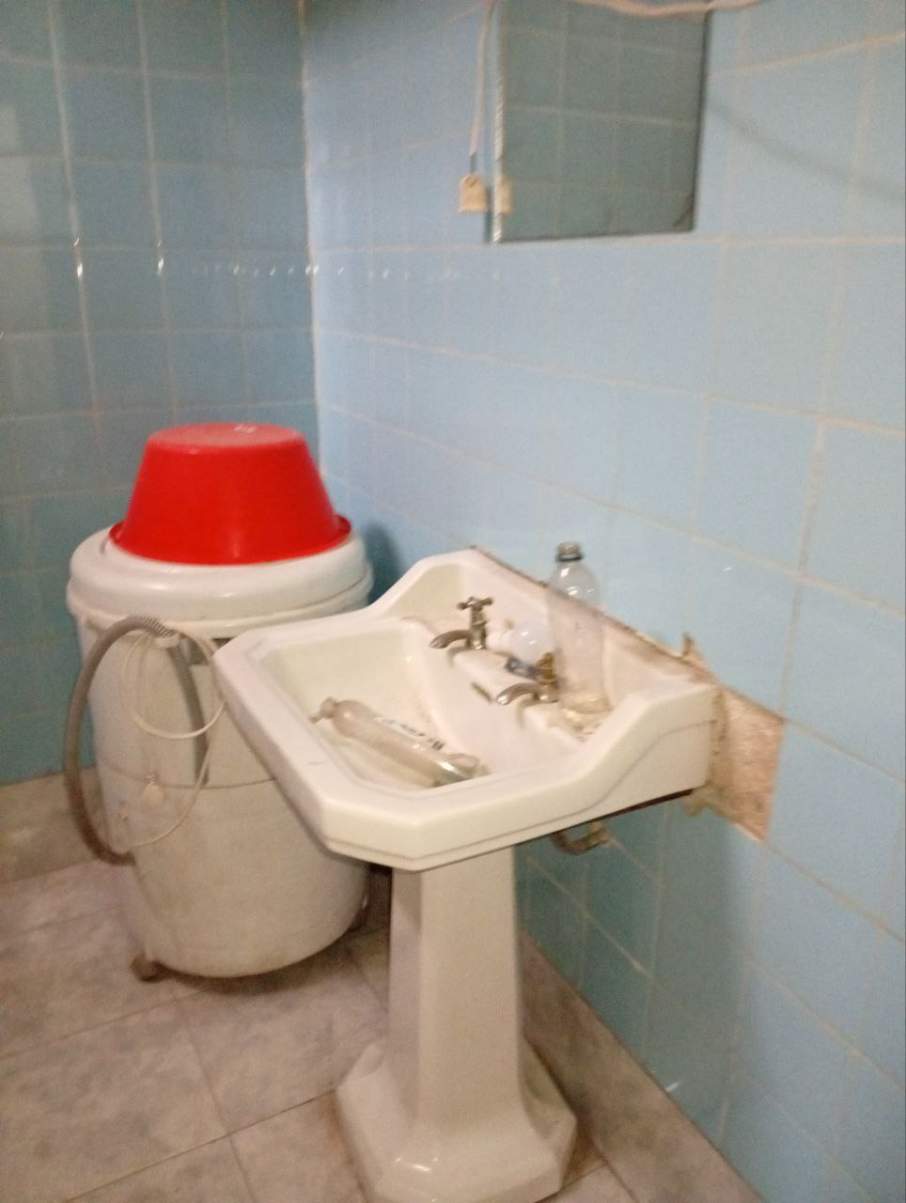 CASA EN VENTA - BARRIO AMEGHINO - A METROS DE LA AVENIDA - IDEAL INVERSION