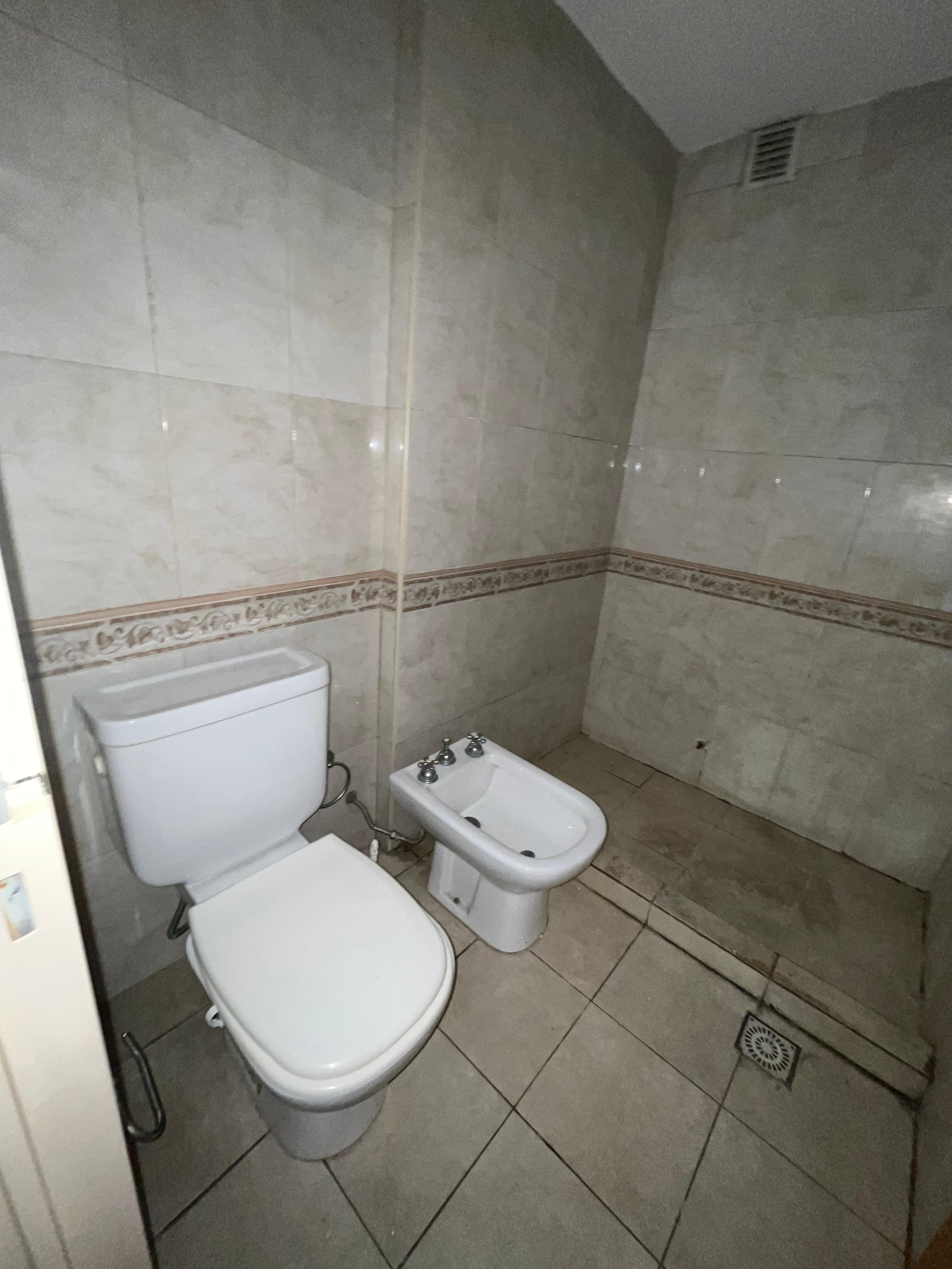 ALQUILO DEPARTAMENTO DE 1 DORMITORIO CON BALCÓN AL FRENTE EN NUEVA CÓRDOBA - DERQUI 88 -