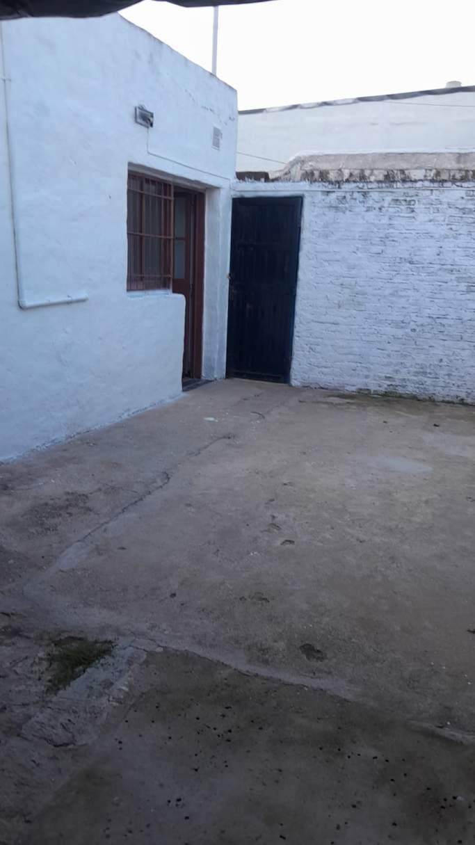 Alq. Casa c2 dorm. B Yofre Sud.