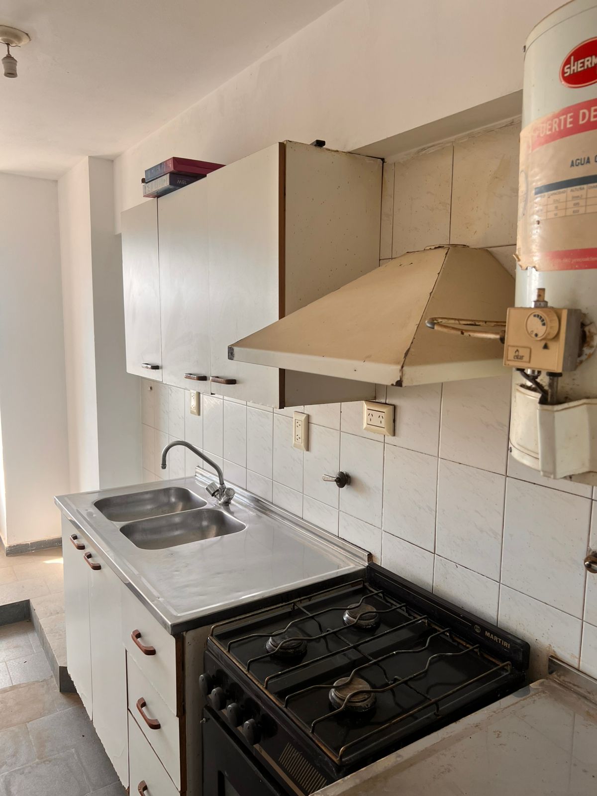 Hermoso Dpto de 2 dorm con cochera en Barrio Guemes
