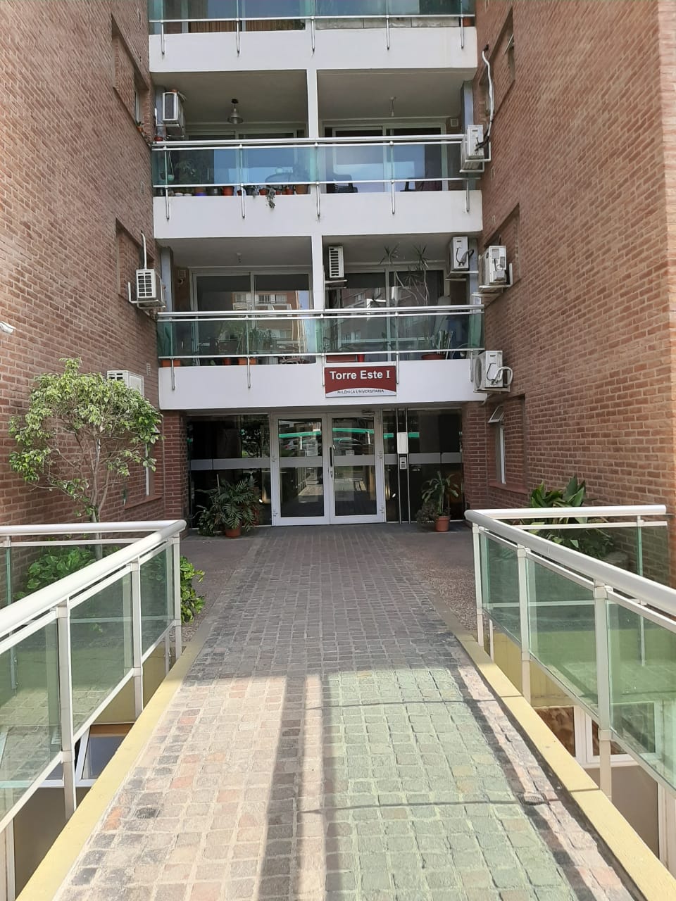 TU PROXIMO HOGAR EN MILENICA UNIVERSITARIA! DPTO CON COCHERA PROPIA Y AMOBLAMIENTO