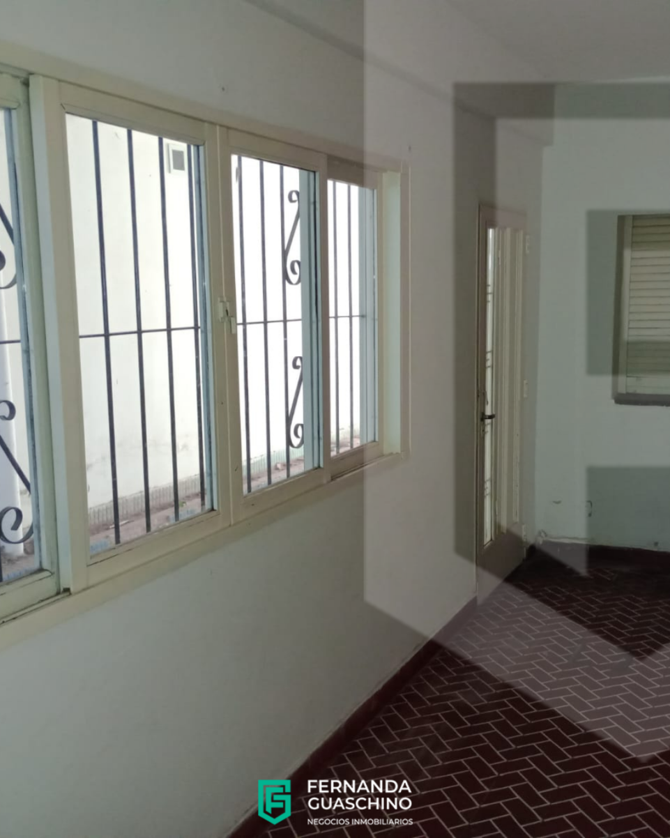 EN VENTA IDEAL INVERSIONISTAS INMUEBLE COMPUESTO POR TRES PROPIEDADES