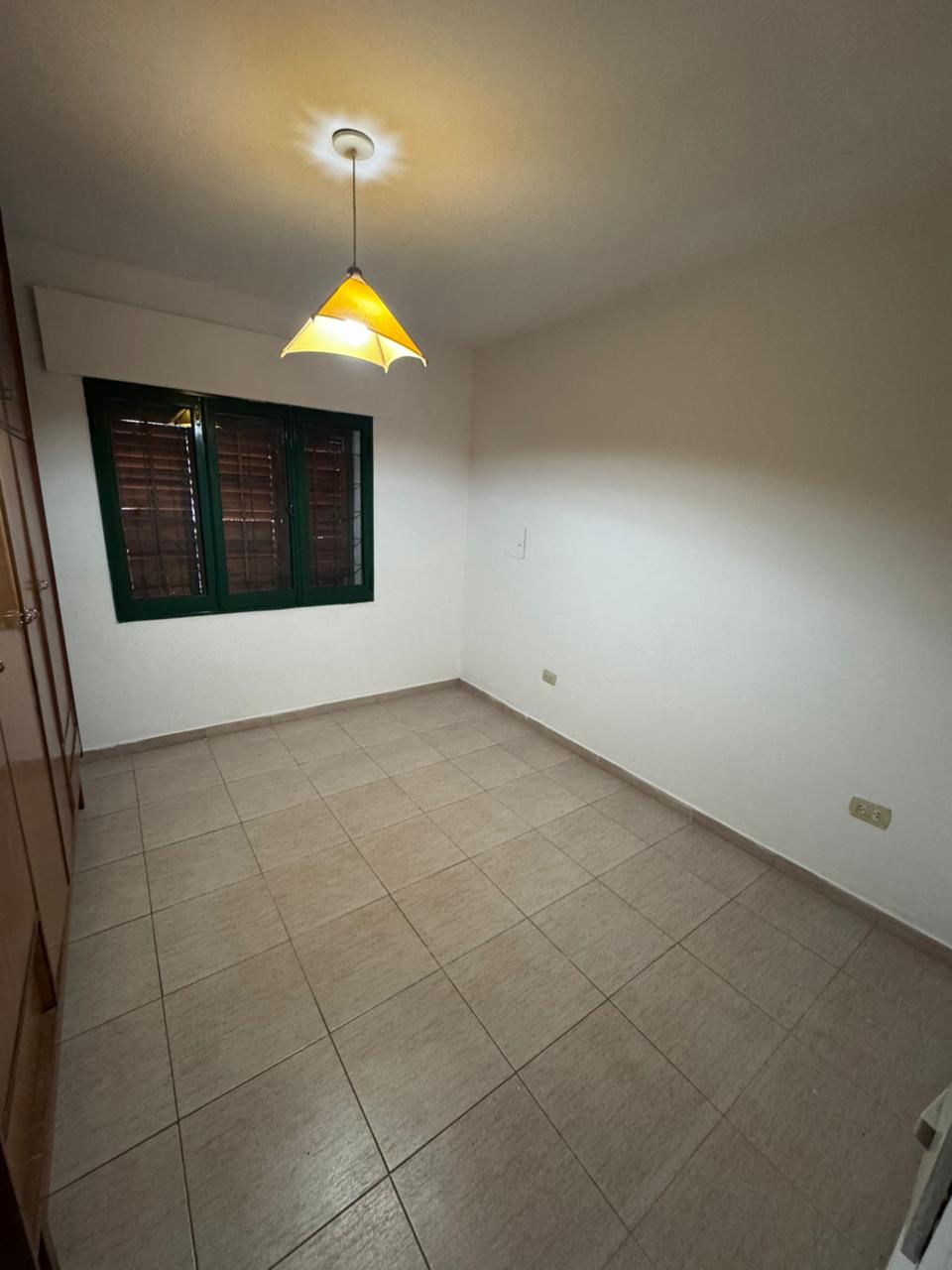 CASA ALQUILER BARRIO LOS PLATANOS 3 DORMITORIOS 2 BAÑOS COCHERA DOBLE
