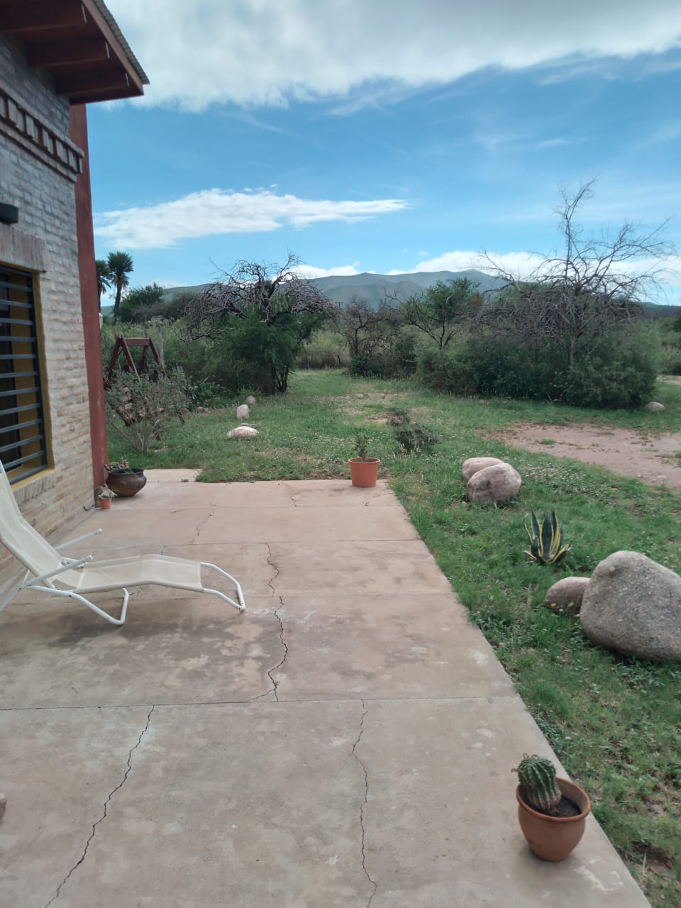 VENTA CASA 2 DORM. EN QUEBRADA DE LUNA- CHARBONIER- CÓRDOBA