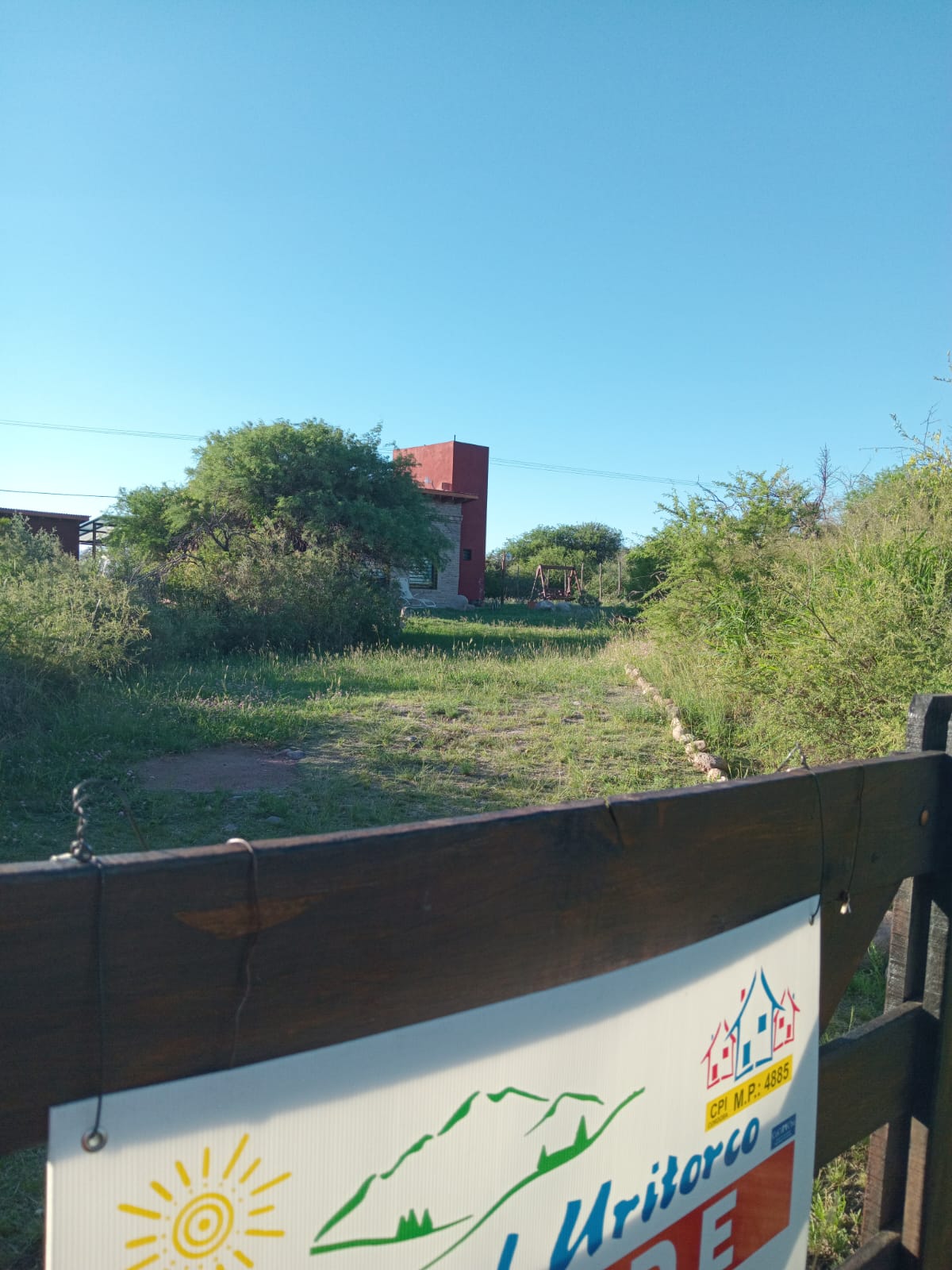 VENTA CASA 2 DORM. EN QUEBRADA DE LUNA- CHARBONIER- CÓRDOBA