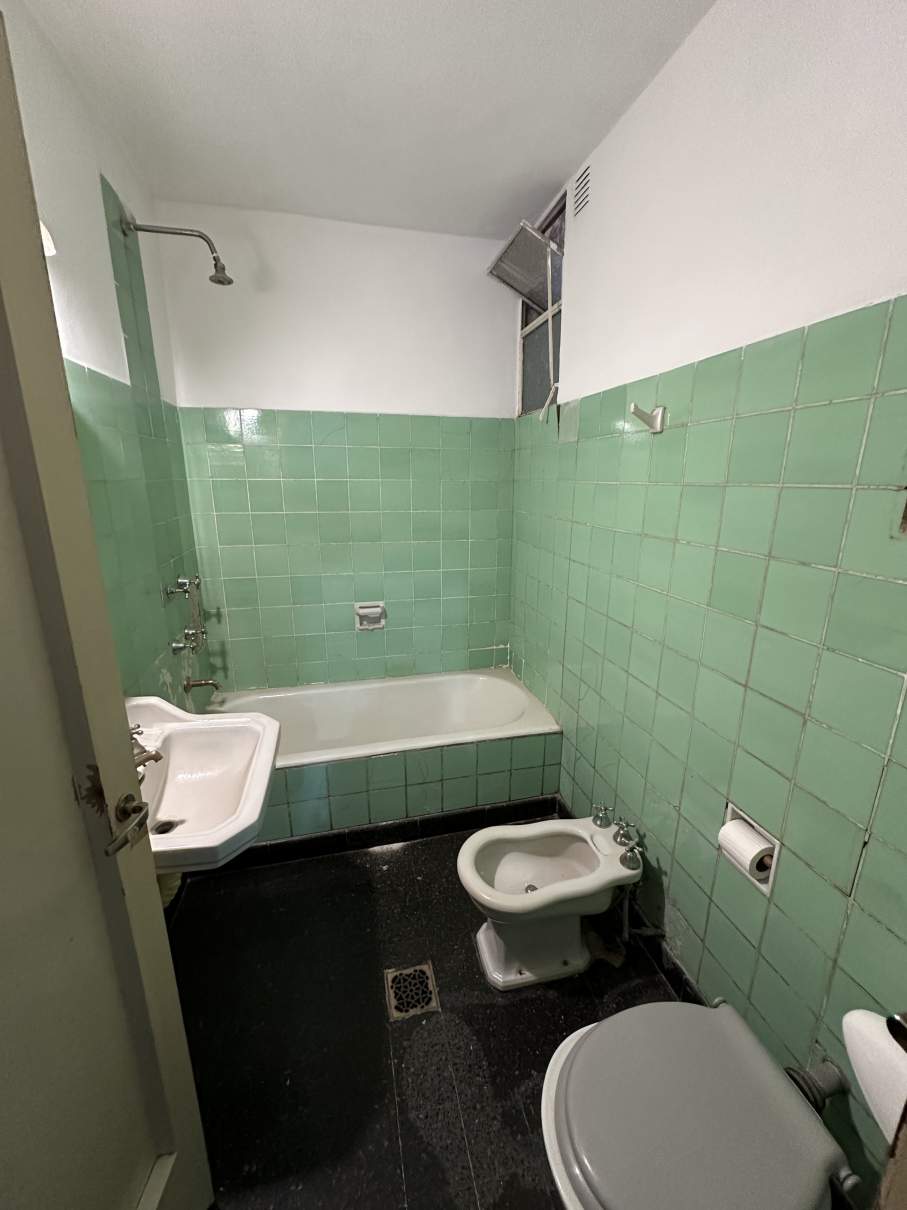 SE VENDE DEPARTAMENTO 3 DORMITORIOS B CENTRO
