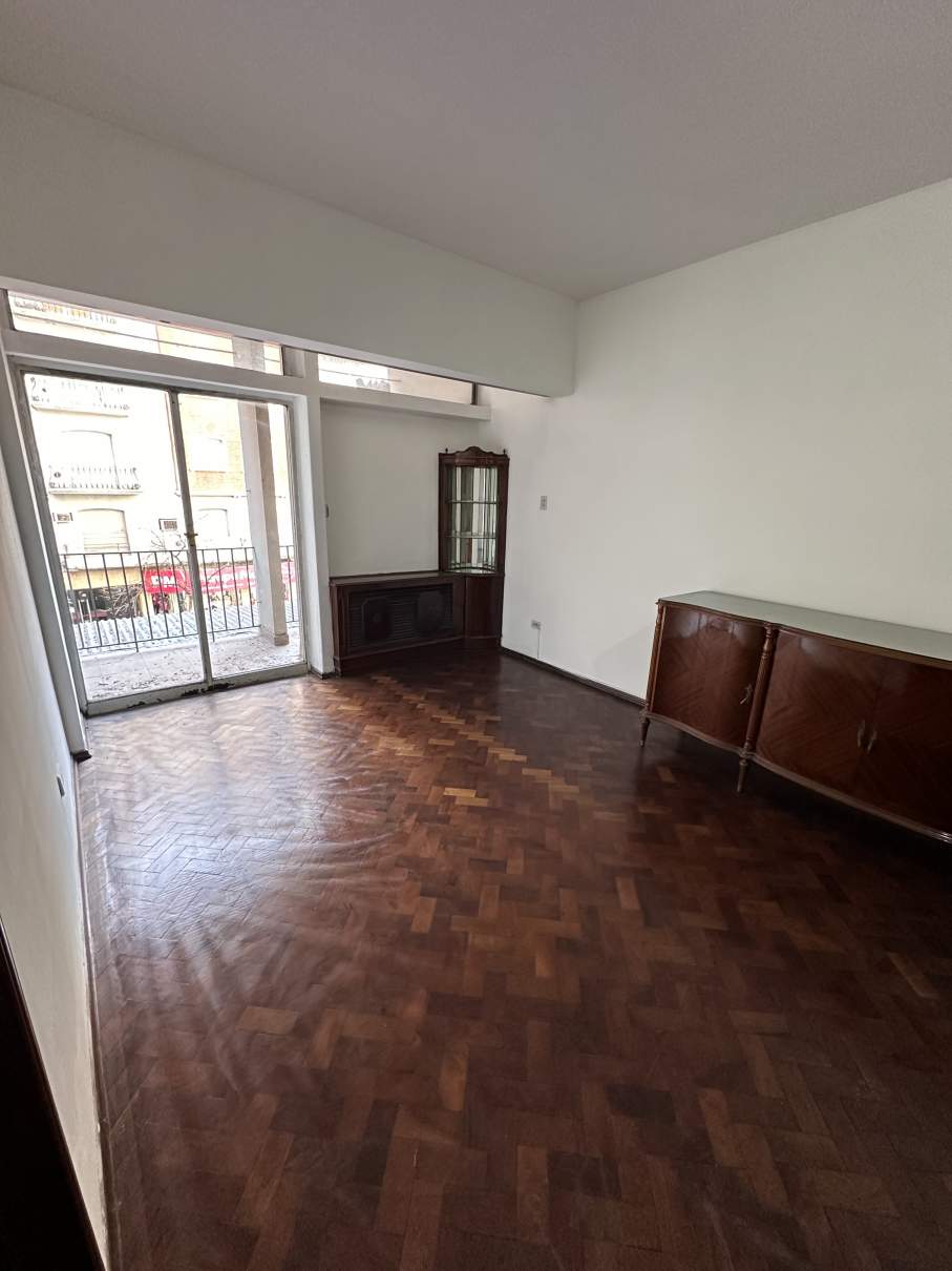 SE VENDE DEPARTAMENTO 3 DORMITORIOS B CENTRO