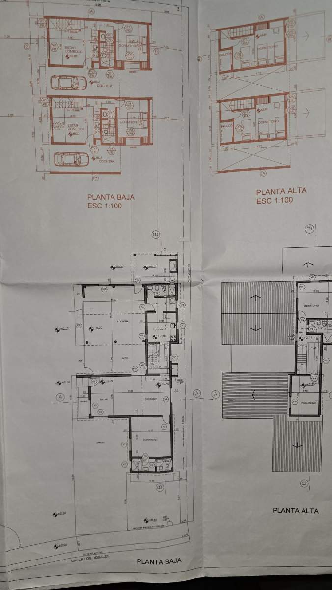 SE VENDEN TRES CASAS EN PARQUE SIQUIMAN 1200 MTS TERRENO CASA Y DOS DEPTOS DOS PISOS