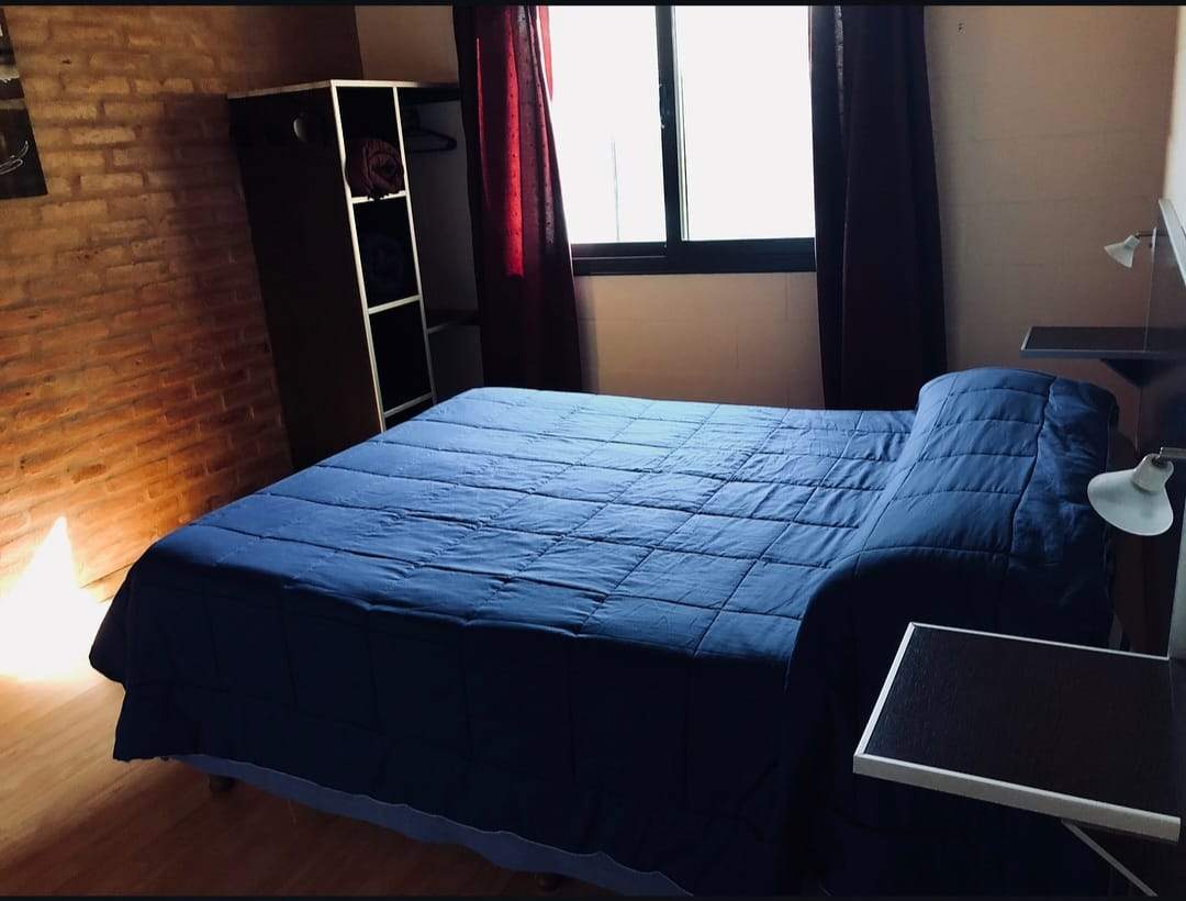 SE VENDEN TRES CASAS EN PARQUE SIQUIMAN 1200 MTS TERRENO CASA Y DOS DEPTOS DOS PISOS