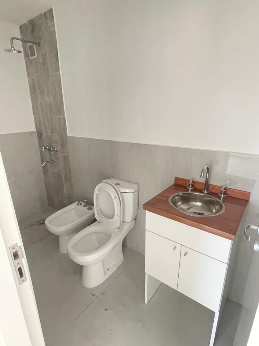 Alquiler Departamento 1 Dormitorio con Balcon a Estrenar Alberdi
