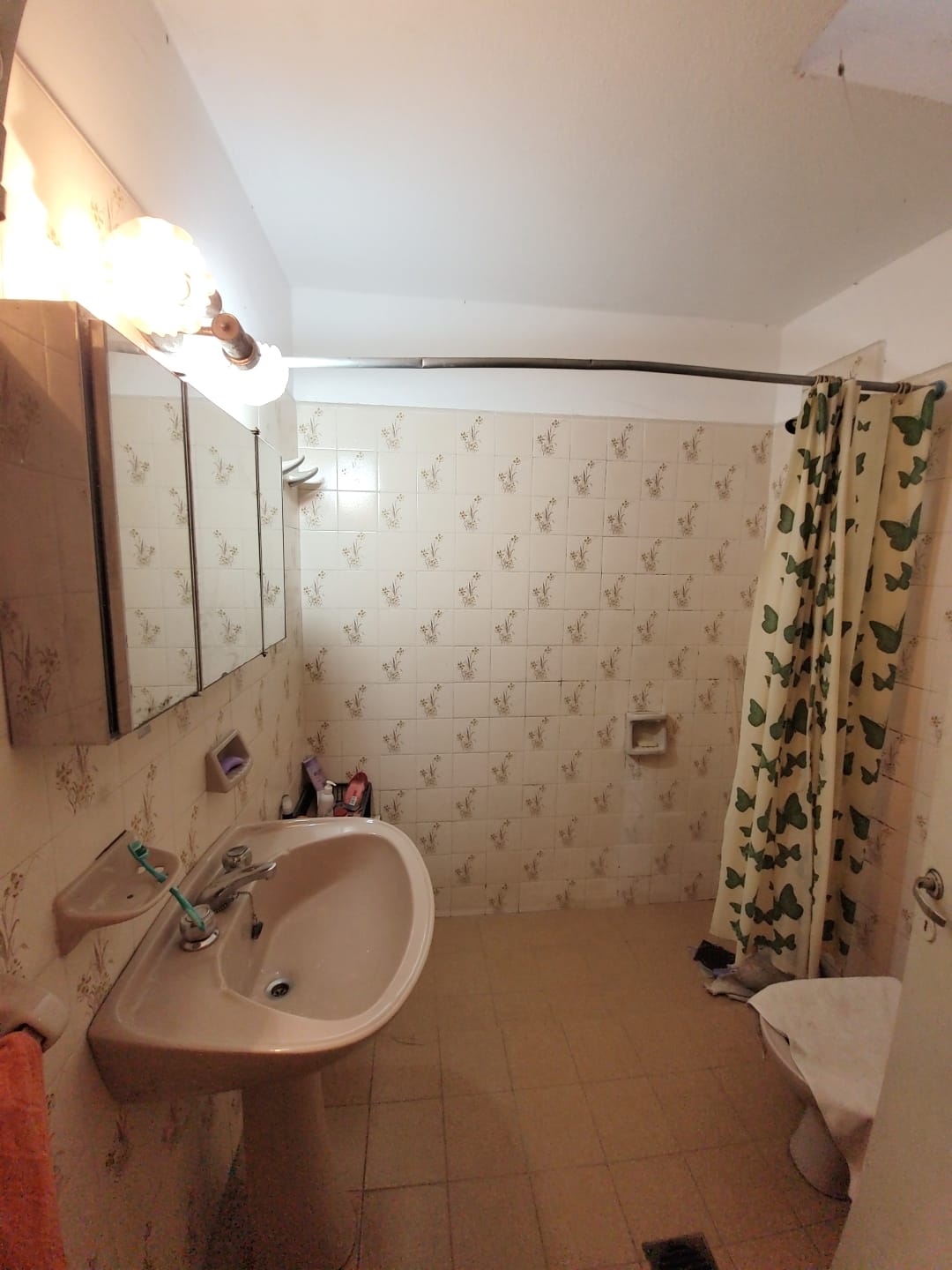 Casa en venta Barrio Villa Cabrera APPTO BANCOR !!