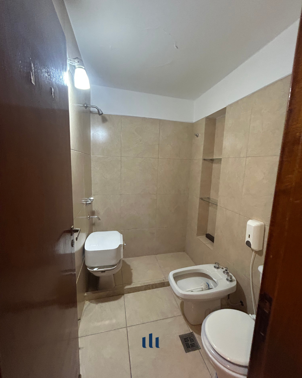CASA EN ALQUILER EN ZONA NORTE, APTO COMERCIAL