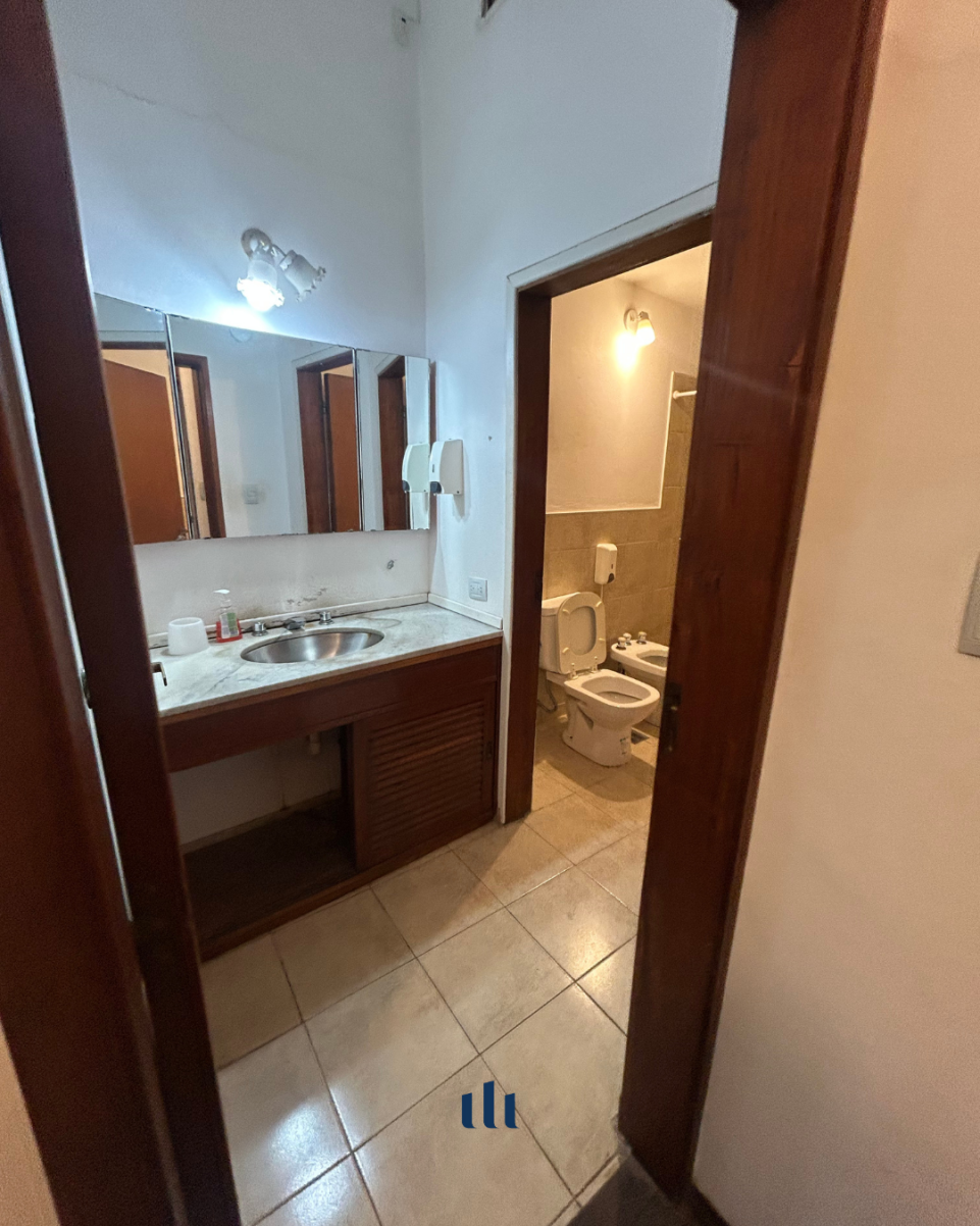 CASA EN ALQUILER EN ZONA NORTE, APTO COMERCIAL