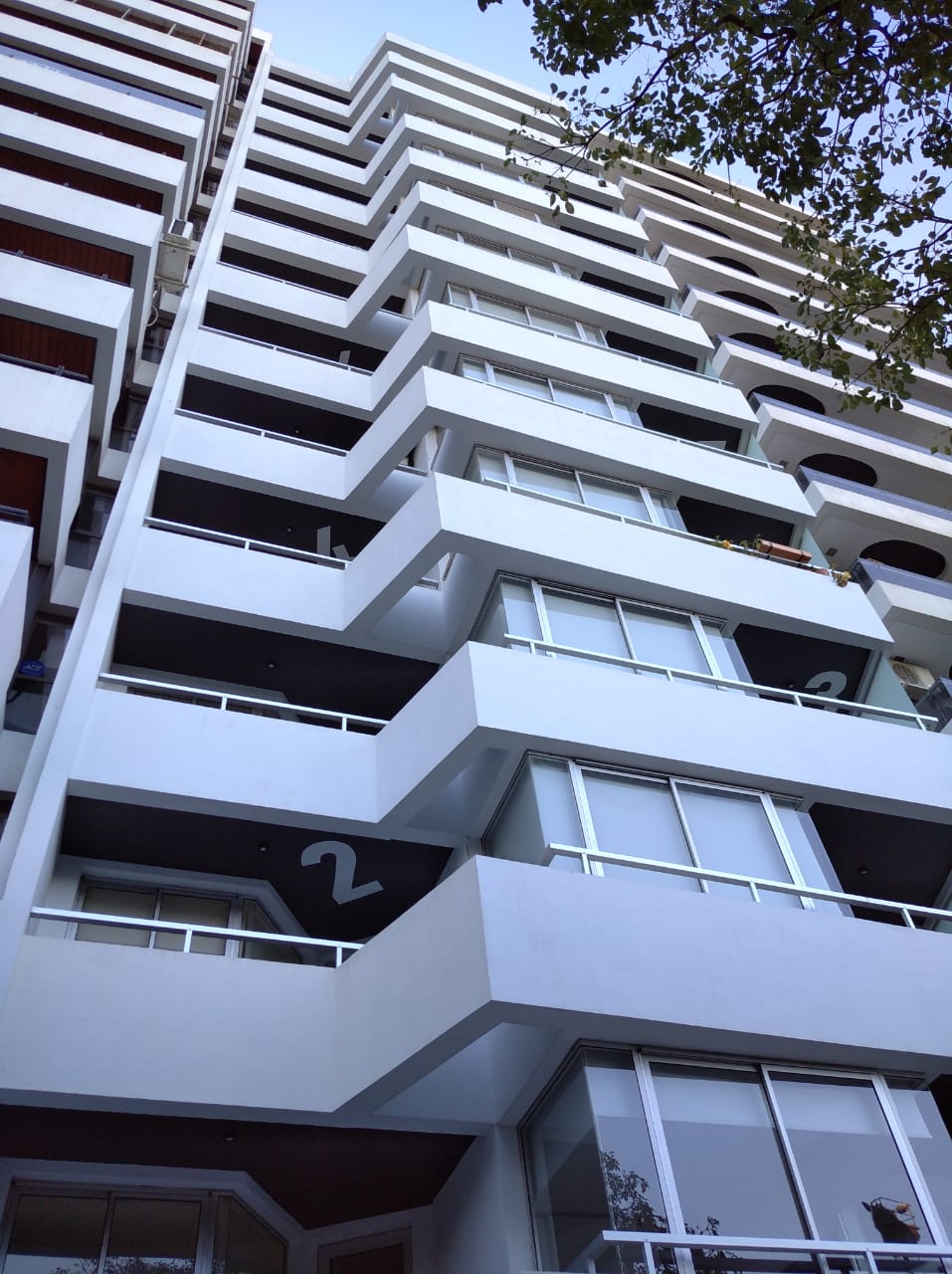 VENTA LOCAL EN NUEVA CÓRDOBA CON GRAN RENTABILIDAD