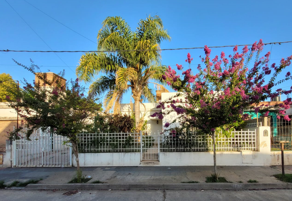 CASA   DEPARTAMENTO EN VENTA BARRIO GENERAL BELGRANO