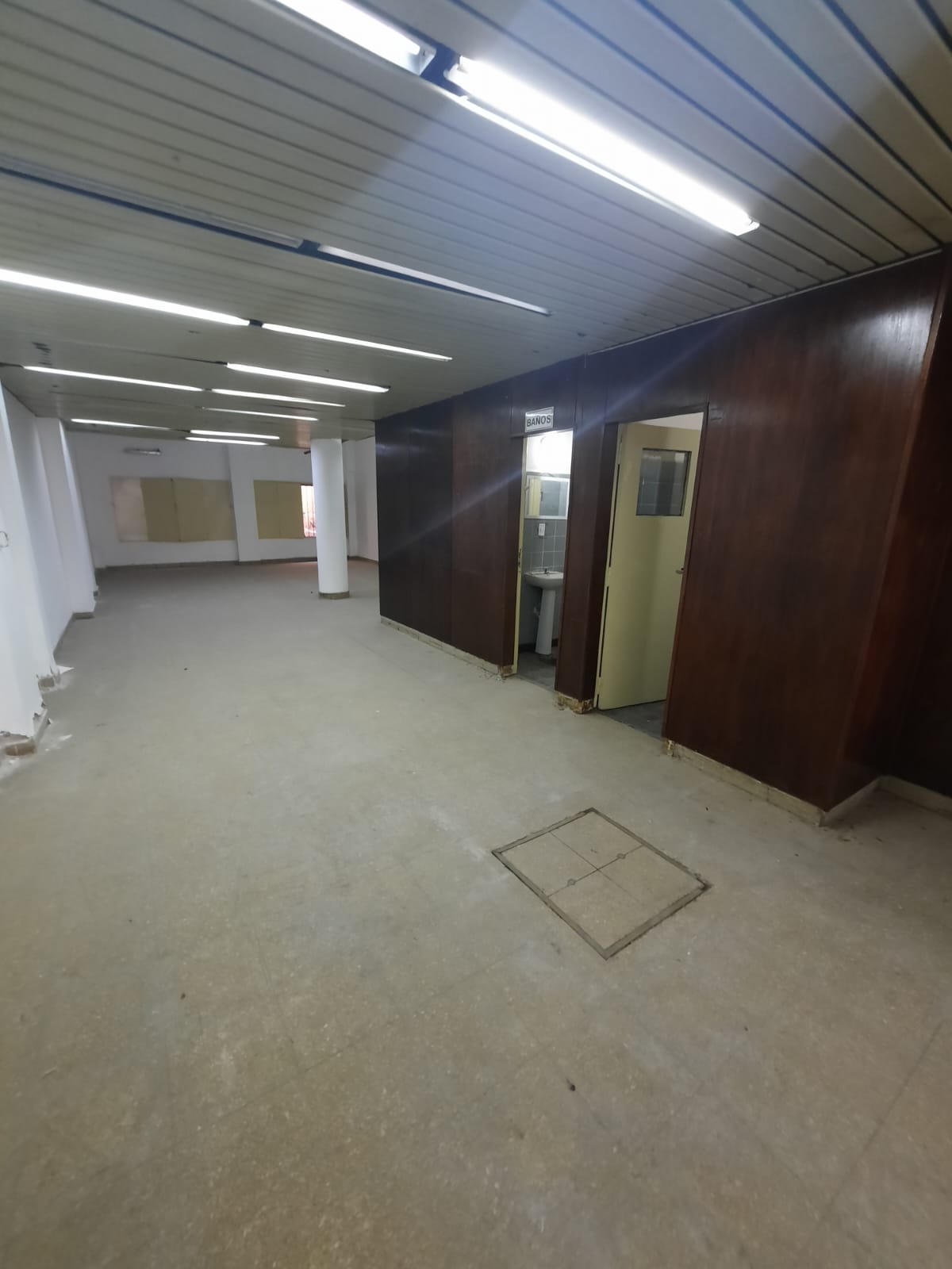 LOCAL DISPONIBLE SOBRE DEAN FUNES AL 100 ENTREGA 1 DE AGOSTO