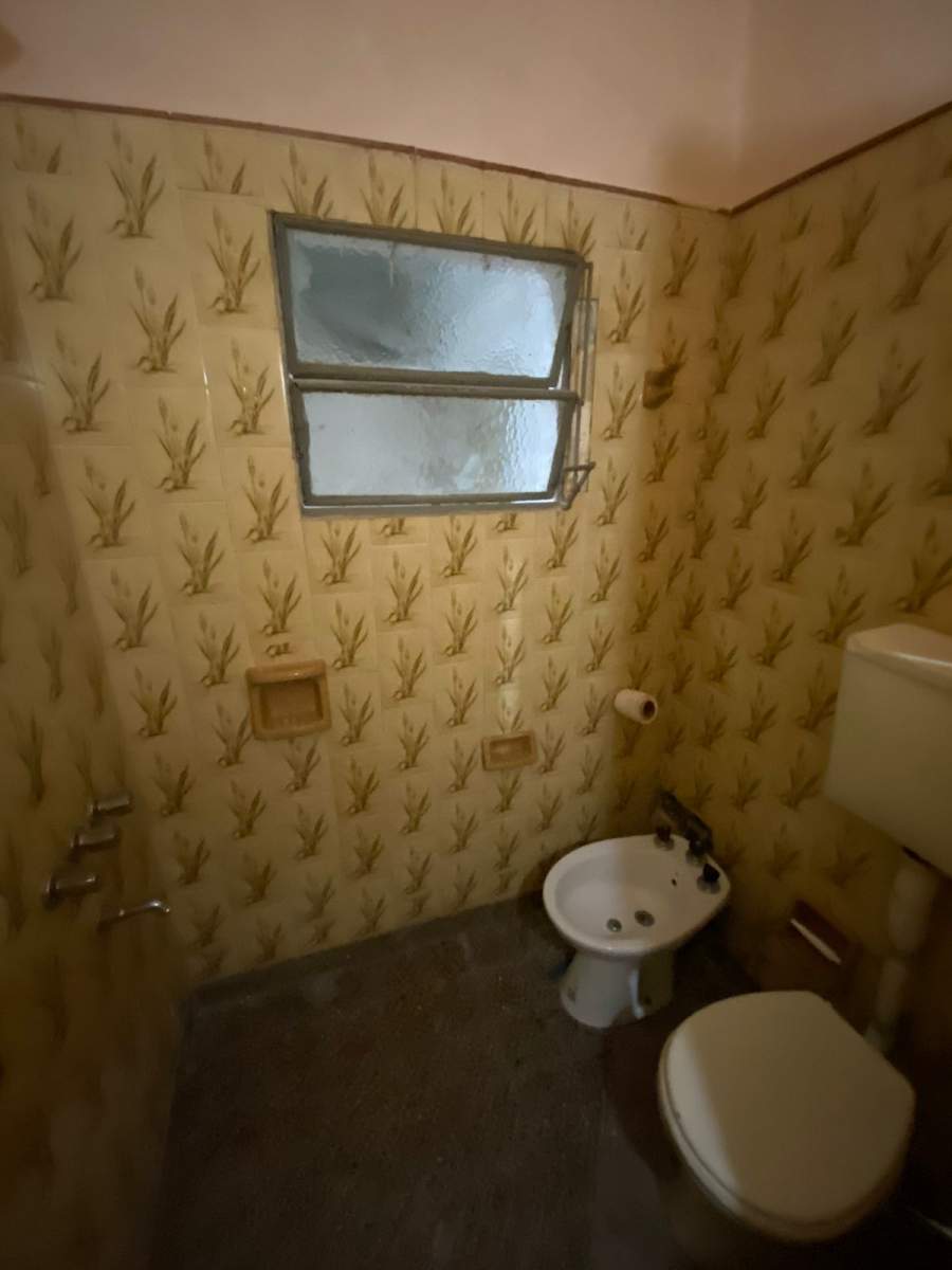 Casa de 3 Dormitorios en Alquiler  A 2 Cuadras de Santa Ana, Sobre Félix Paz