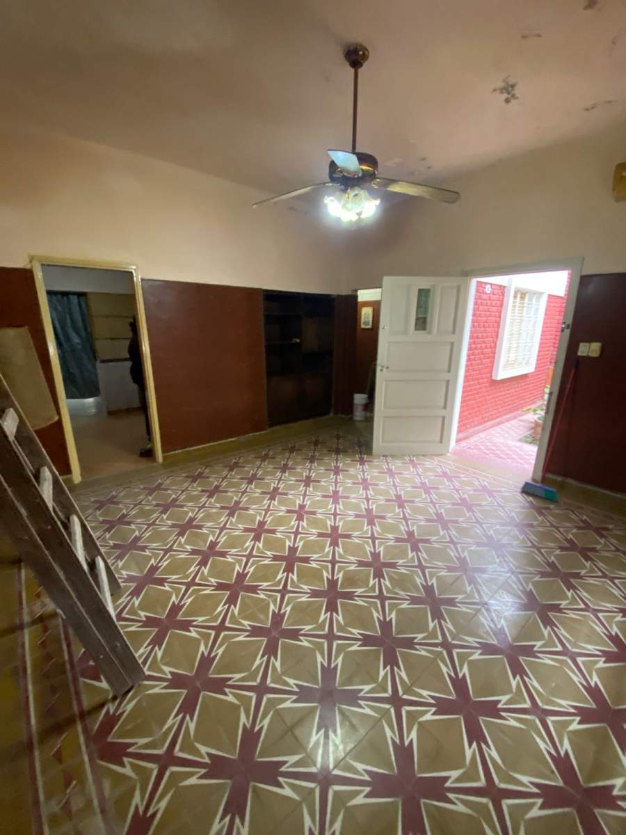 Casa de 3 Dormitorios en Alquiler  A 2 Cuadras de Santa Ana, Sobre Félix Paz